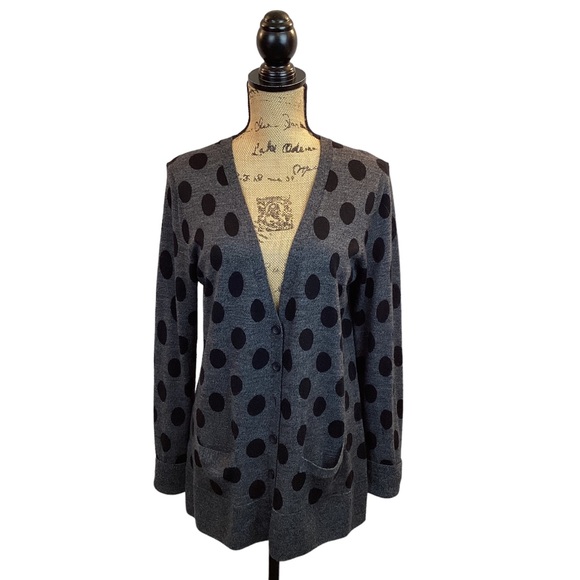 Halogen 100% Merino Wool Cardigan Gray EUC - Picture 9 of 9